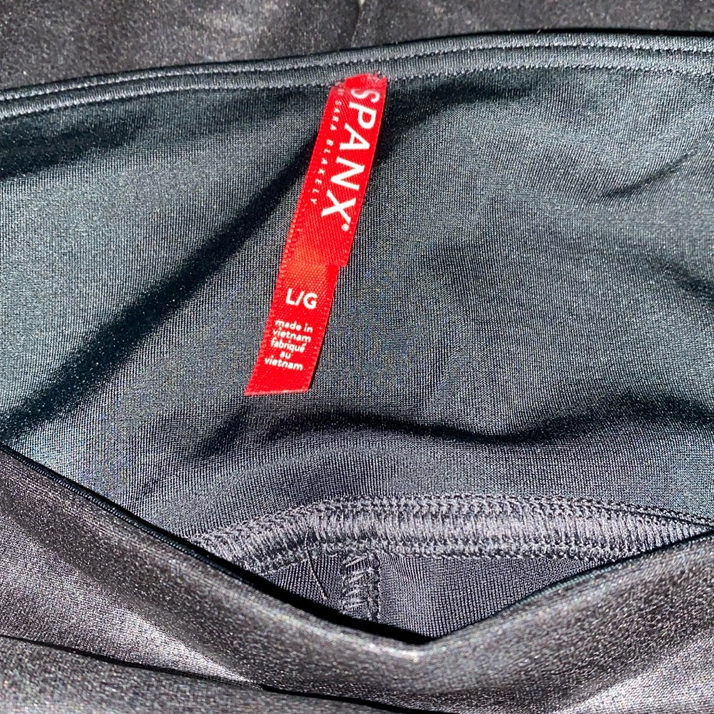 Spanx Faux Leather leggings